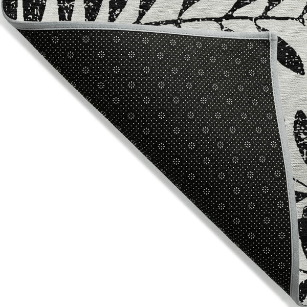 Homeroots 3' Artichoke Green And Ivory Floral Washable Area Rug For Indoor And Outdoor Spaces, Durable Design 5' X 8' Polyester 593475