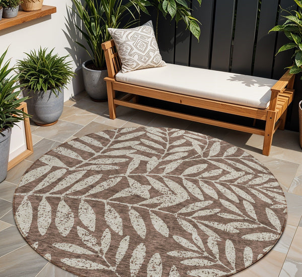 Homeroots 3' Artichoke Green And Ivory Floral Washable Area Rug For Indoor And Outdoor Spaces, Durable Design 8' Round Polyester 593488