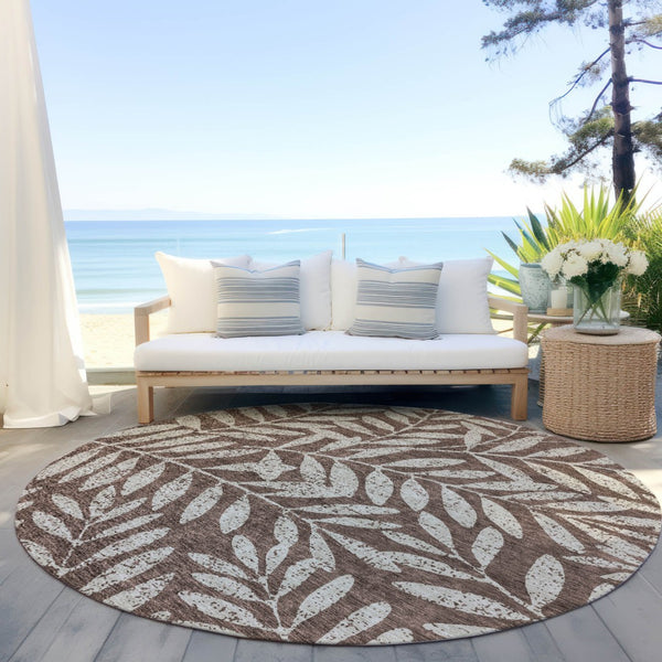Homeroots 3' Artichoke Green And Ivory Floral Washable Area Rug For Indoor And Outdoor Spaces, Durable Design 8' Round Polyester 593488