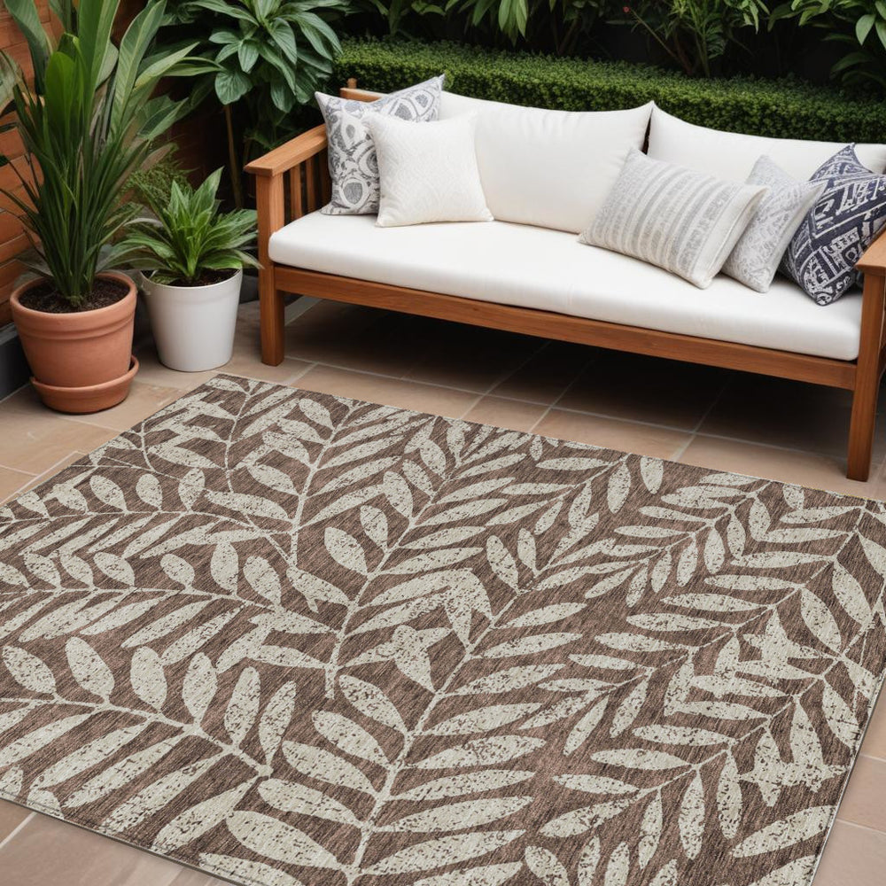 Homeroots 3' Artichoke Green And Ivory Floral Washable Area Rug For Indoor And Outdoor Spaces, Durable Design 8' X 10' Polyester 593489