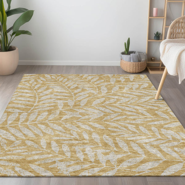 Homeroots 3' Artichoke Green And Ivory Floral Washable Area Rug For Indoor And Outdoor Spaces, Durable Design 5' X 8' Polyester 593499