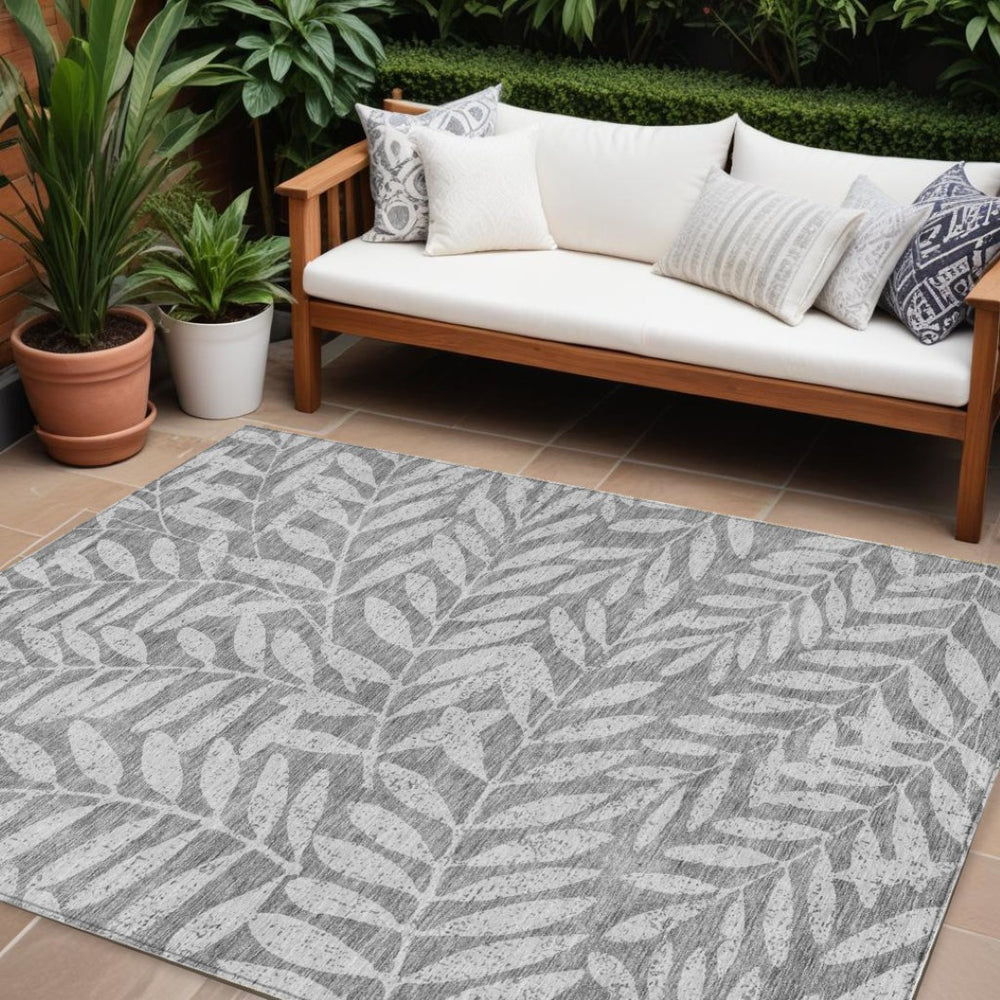 HomeRoots 9' Elegant Floral Gray and Light Gray Indoor Outdoor Area Rug – Durable, Washable, Perfect for High Traffic Spaces 9' X 12' 593508