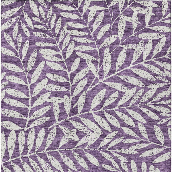 Homeroots 3' Artichoke Green And Ivory Floral Washable Area Rug For Indoor And Outdoor Spaces, Durable Design 3' X 5' Polyester 593534