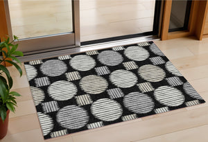 Homeroots 3' Stylish Beige Brown And Ivory Geometric Area Rug – Perfect For Indoor Or Outdoor Spaces! 3' X 5' Polyester 593564