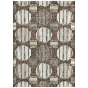 Homeroots 3' Stylish Beige Brown And Ivory Geometric Area Rug – Perfect For Indoor Or Outdoor Spaces! 3' X 5' Polyester 593570