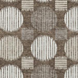 Homeroots 3' Stylish Beige Brown And Ivory Geometric Area Rug – Perfect For Indoor Or Outdoor Spaces! 5' X 8' Polyester 593571