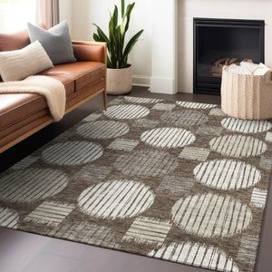 Homeroots 3' Stylish Beige Brown And Ivory Geometric Area Rug – Perfect For Indoor Or Outdoor Spaces! 9' X 12' Polyester 593574