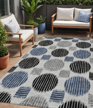 Homeroots 3' Stylish Beige Brown And Ivory Geometric Area Rug – Perfect For Indoor Or Outdoor Spaces! 5' X 8' Polyester 593595