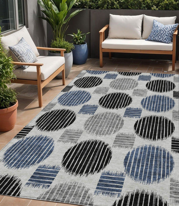 Homeroots 3' Stylish Beige Brown And Ivory Geometric Area Rug – Perfect For Indoor Or Outdoor Spaces! 5' X 8' Polyester 593595