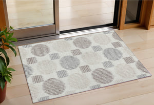 Homeroots 3' Stylish Beige Brown And Ivory Geometric Area Rug – Perfect For Indoor Or Outdoor Spaces! 3' X 5' Polyester 593600