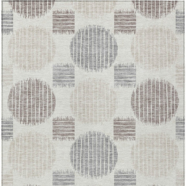 Homeroots 3' Stylish Beige Brown And Ivory Geometric Area Rug – Perfect For Indoor Or Outdoor Spaces! 9' X 12' Polyester 593604