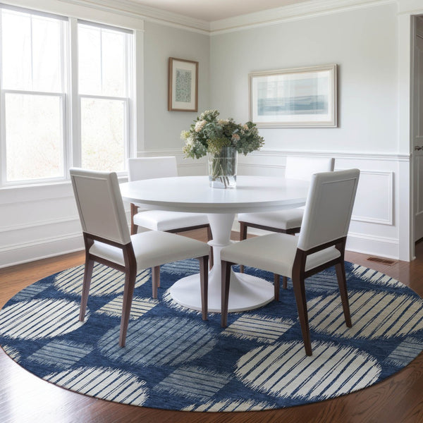 Homeroots 3' Stylish Beige Brown And Ivory Geometric Area Rug – Perfect For Indoor Or Outdoor Spaces! 8' Round Polyester 593608