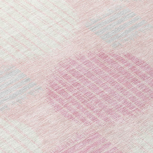 Homeroots 3' Stylish Beige Brown And Ivory Geometric Area Rug – Perfect For Indoor Or Outdoor Spaces! 8' Round Polyester 593614