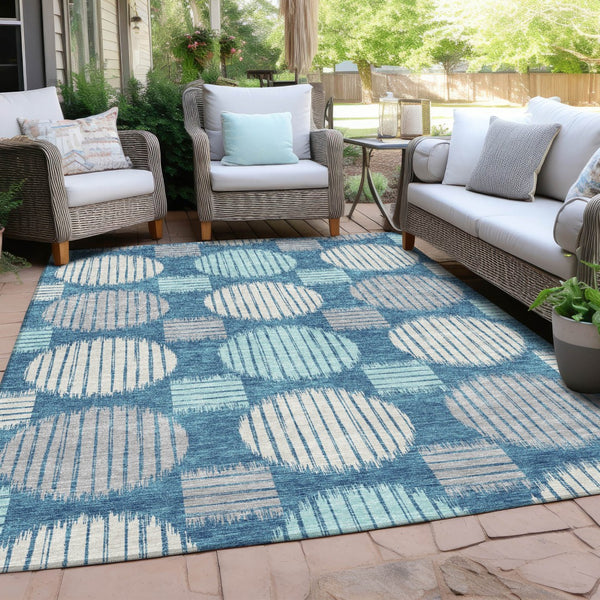 Homeroots 3' Stylish Beige Brown And Ivory Geometric Area Rug – Perfect For Indoor Or Outdoor Spaces! 3' X 5' Polyester 593636