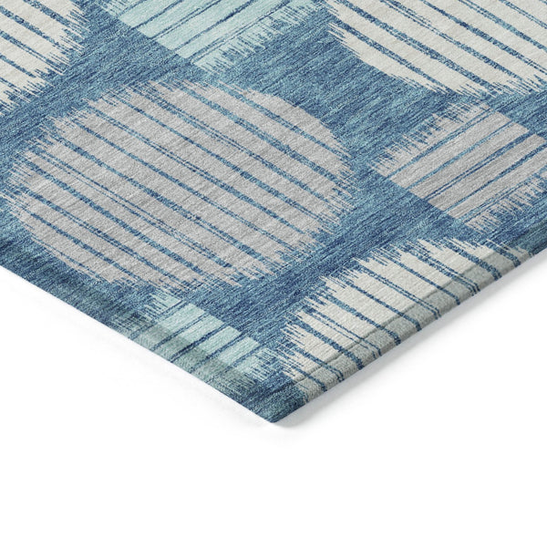 Homeroots 3' Stylish Beige Brown And Ivory Geometric Area Rug – Perfect For Indoor Or Outdoor Spaces! 9' X 12' Polyester 593640