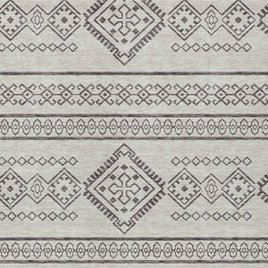 Homeroots 3' Stylish Beige & Brown Southwestern Washable Rug For Indoor And Outdoor Living Spaces Decor 3' X 5' Polyester 593642