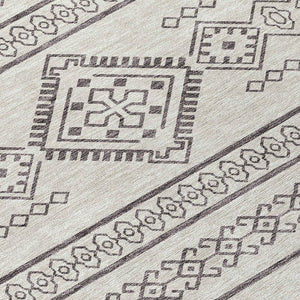 Homeroots 3' Stylish Beige & Brown Southwestern Washable Rug For Indoor And Outdoor Living Spaces Decor 8' X 10' Polyester 593645