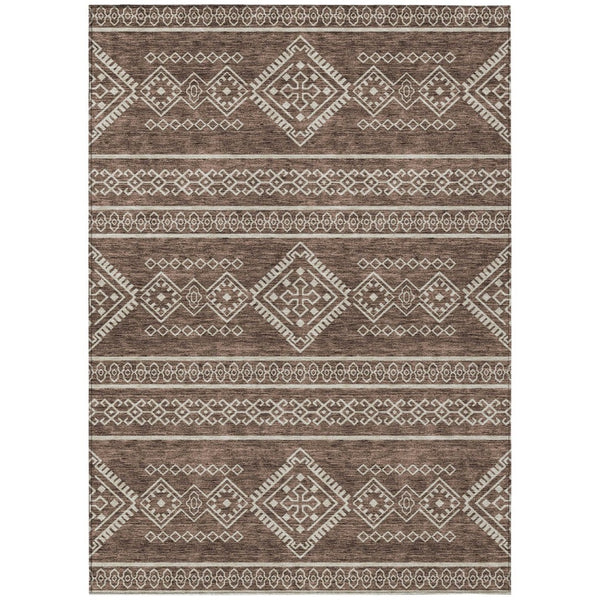 HomeRoots 5' Southwestern Washable Area Rug - Durable Brown & Ivory Design for Indoor/Outdoor Use, Easy Care 5' X 8' 593655