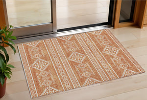 Homeroots 3' Stylish Beige & Brown Southwestern Washable Rug For Indoor And Outdoor Living Spaces Decor 3' X 5' Polyester 593660
