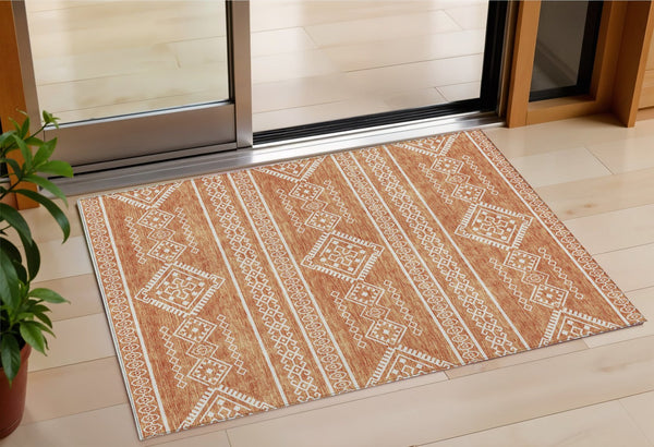 Homeroots 3' Stylish Beige & Brown Southwestern Washable Rug For Indoor And Outdoor Living Spaces Decor 3' X 5' Polyester 593660