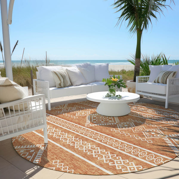 Homeroots 3' Stylish Beige & Brown Southwestern Washable Rug For Indoor And Outdoor Living Spaces Decor 8' Round Polyester 593662
