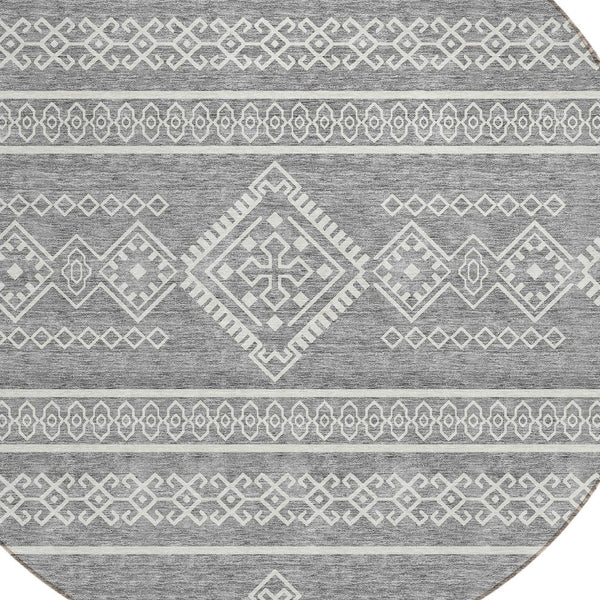 Homeroots 3' Stylish Beige & Brown Southwestern Washable Rug For Indoor And Outdoor Living Spaces Decor 8' Round Polyester 593686