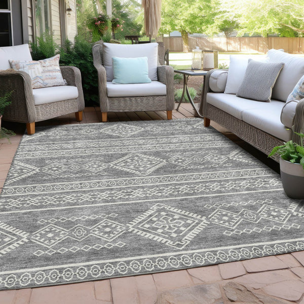 Homeroots 3' Stylish Beige & Brown Southwestern Washable Rug For Indoor And Outdoor Living Spaces Decor 9' X 12' Polyester 593688