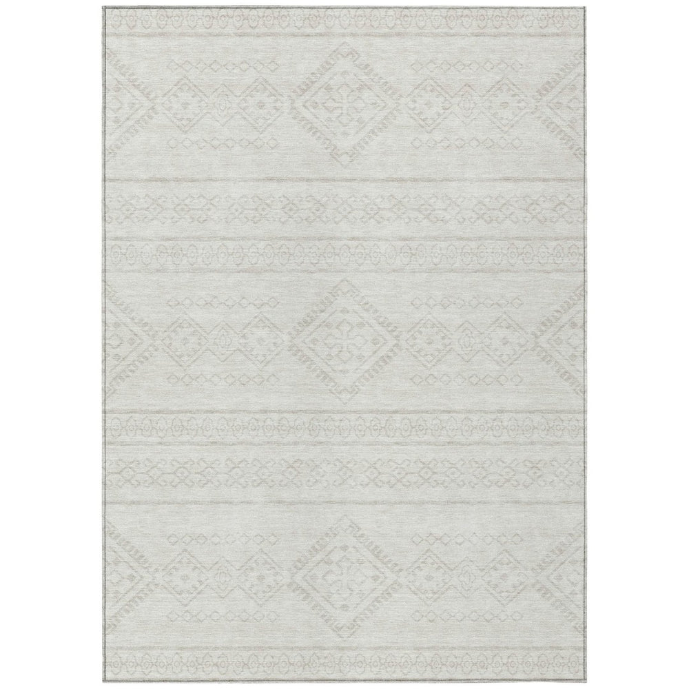 HomeRoots 5' Ivory and Silver Southwestern Area Rug - Stylish, Durable, Washable for Indoor and Outdoor Spaces 10' X 14' 593695