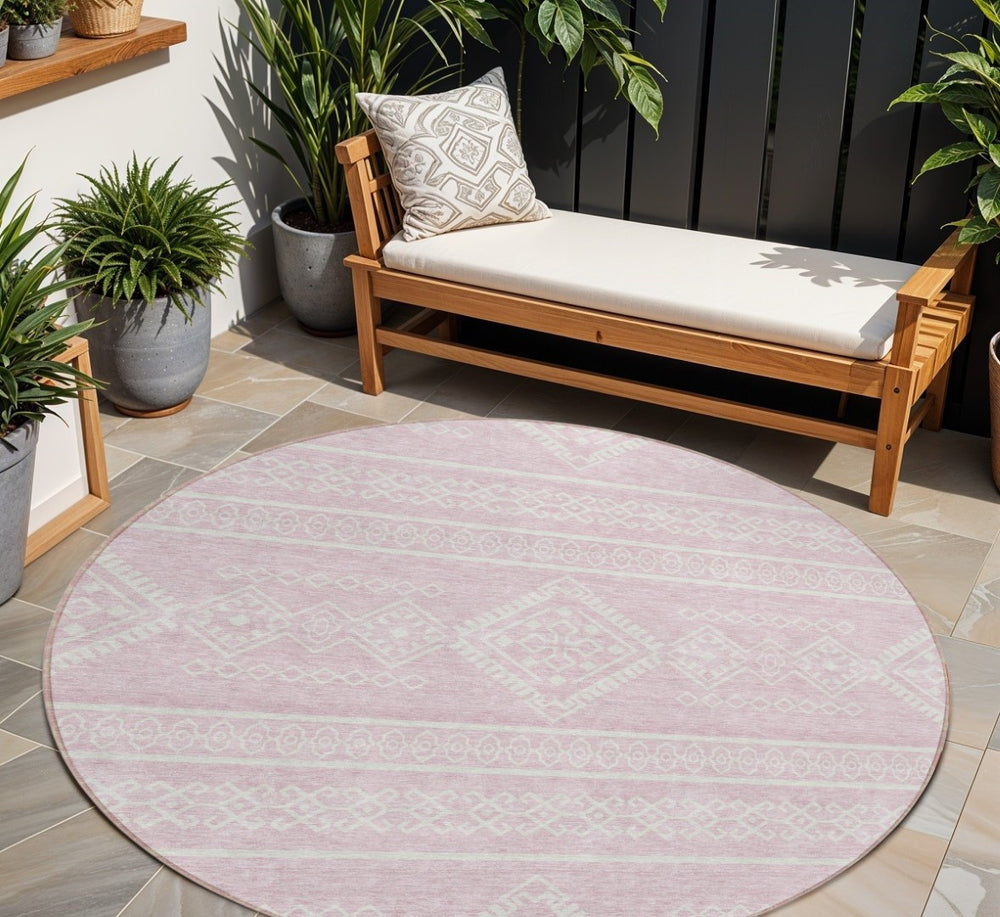 HomeRoots 5' Southwestern Pink and Ivory Indoor Outdoor Area Rug - Durable, Washable Design for Versatile Spaces 8' Round 593704