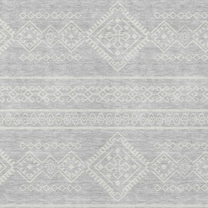 Homeroots 3' Stylish Beige & Brown Southwestern Washable Rug For Indoor And Outdoor Living Spaces Decor 5' X 8' Polyester 593721