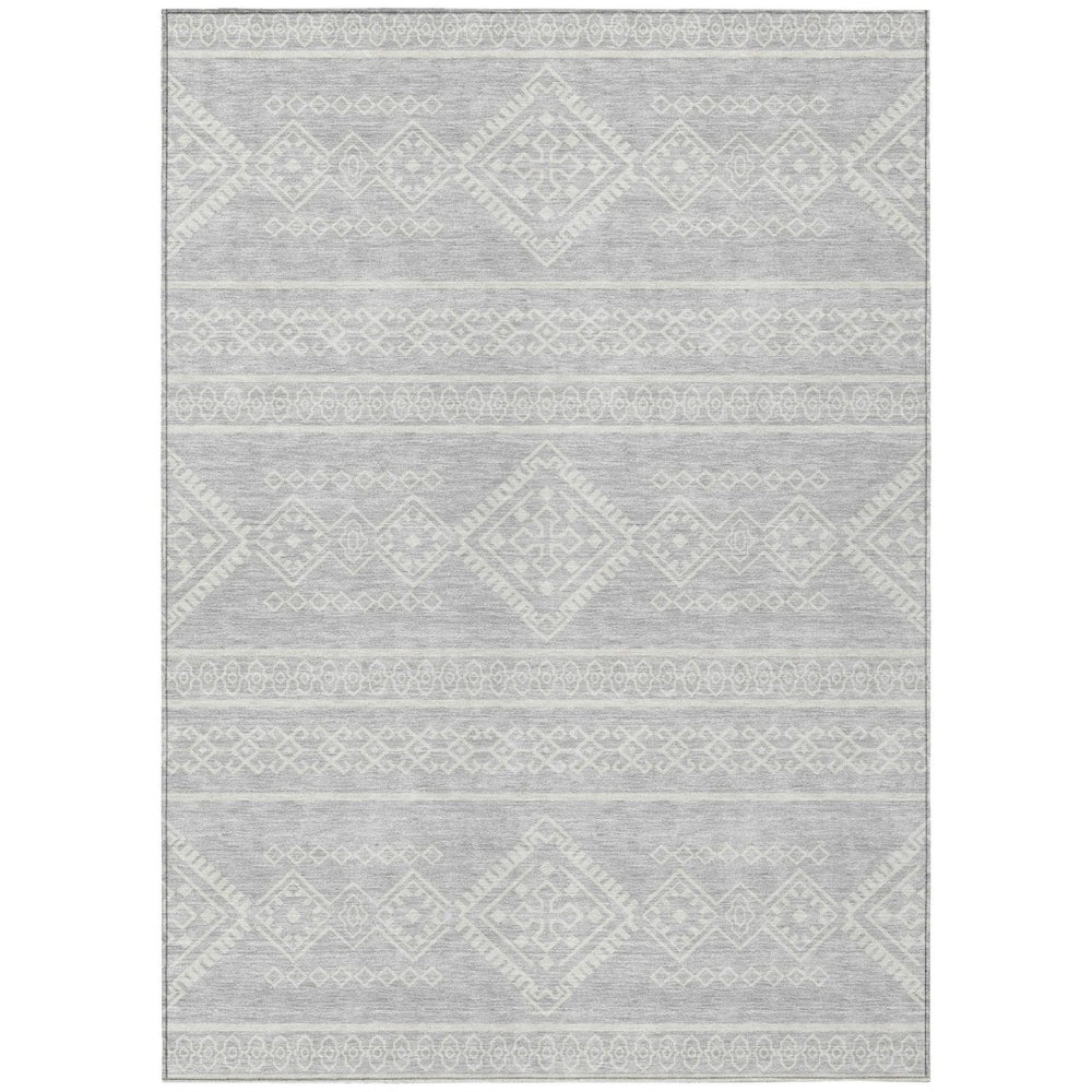 HomeRoots 9' Silver and Ivory Southwestern Area Rug – Stylish, Durable, Washable for Indoor and Outdoor Use 9' X 12' 593724