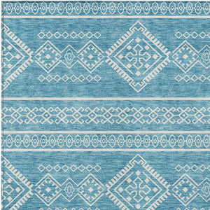 Homeroots 3' Stylish Beige & Brown Southwestern Washable Rug For Indoor And Outdoor Living Spaces Decor 8' X 10' Polyester 593729