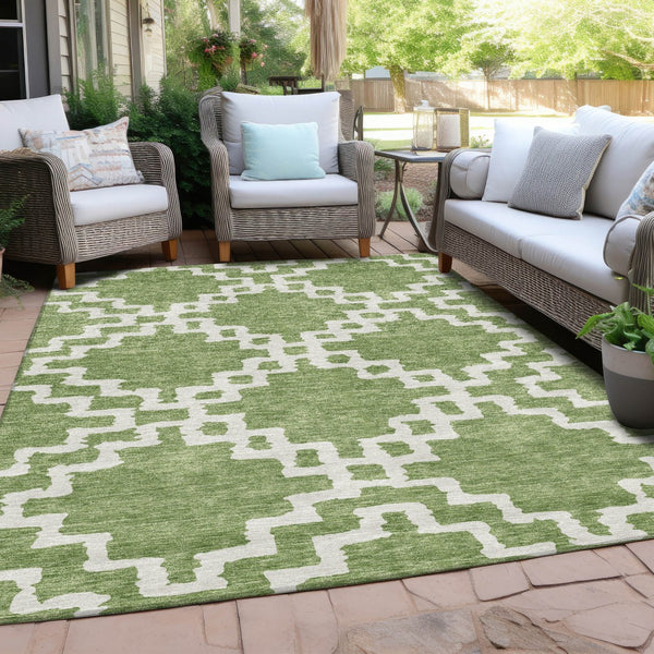 Homeroots 3' Artichoke Green And Ivory Geometric Washable Area Rug For Indoor And Outdoor Spaces, Durable Design 10' X 14' Polyester 593737
