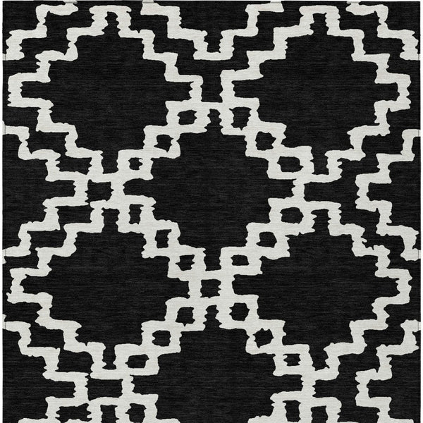 Homeroots 3' Artichoke Green And Ivory Geometric Washable Area Rug For Indoor And Outdoor Spaces, Durable Design 3' X 5' Polyester 593744