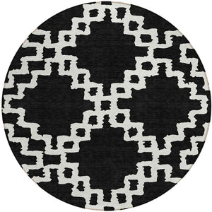 Homeroots 3' Artichoke Green And Ivory Geometric Washable Area Rug For Indoor And Outdoor Spaces, Durable Design 8' Round Polyester 593746