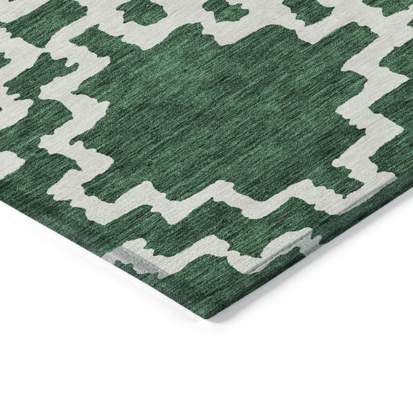 Homeroots 3' Artichoke Green And Ivory Geometric Washable Area Rug For Indoor And Outdoor Spaces, Durable Design 5' X 8' Polyester 593763