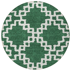 Homeroots 3' Artichoke Green And Ivory Geometric Washable Area Rug For Indoor And Outdoor Spaces, Durable Design 8' Round Polyester 593764