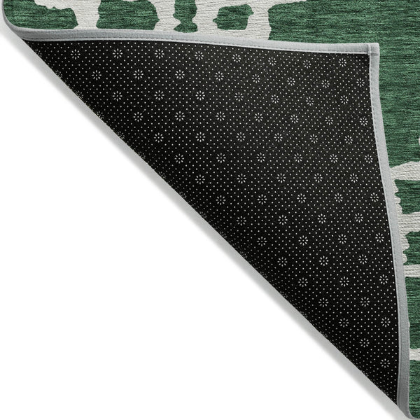 Homeroots 3' Artichoke Green And Ivory Geometric Washable Area Rug For Indoor And Outdoor Spaces, Durable Design 10' X 14' Polyester 593767