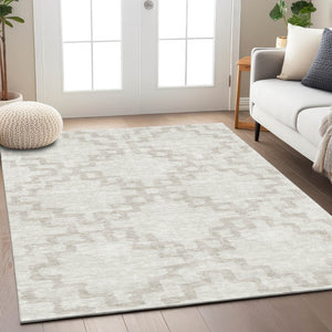 Homeroots 3' Artichoke Green And Ivory Geometric Washable Area Rug For Indoor And Outdoor Spaces, Durable Design 5' X 8' Polyester 593775