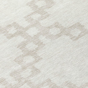 Homeroots 3' Artichoke Green And Ivory Geometric Washable Area Rug For Indoor And Outdoor Spaces, Durable Design 8' Round Polyester 593776