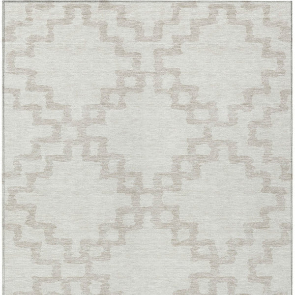 Homeroots 3' Artichoke Green And Ivory Geometric Washable Area Rug For Indoor And Outdoor Spaces, Durable Design 8' X 10' Polyester 593777