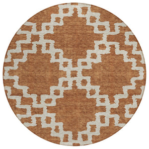 HomeRoots 5' Brown and Ivory Geometric Area Rug – Stylish, Washable Indoor-Outdoor Solution for Any Space 8' Round 593782