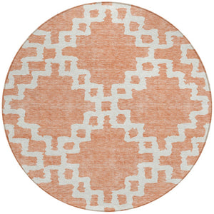 Homeroots 3' Artichoke Green And Ivory Geometric Washable Area Rug For Indoor And Outdoor Spaces, Durable Design 8' Round Polyester 593794