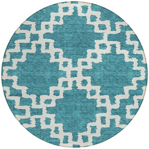 Homeroots 3' Artichoke Green And Ivory Geometric Washable Area Rug For Indoor And Outdoor Spaces, Durable Design 8' Round Polyester 593800
