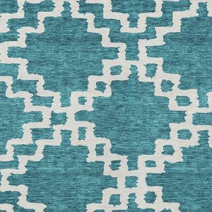 Homeroots 3' Artichoke Green And Ivory Geometric Washable Area Rug For Indoor And Outdoor Spaces, Durable Design 8' X 10' Polyester 593801