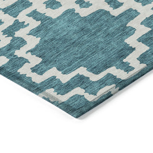 Homeroots 3' Artichoke Green And Ivory Geometric Washable Area Rug For Indoor And Outdoor Spaces, Durable Design 10' X 14' Polyester 593803