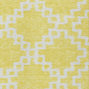 Homeroots 3' Artichoke Green And Ivory Geometric Washable Area Rug For Indoor And Outdoor Spaces, Durable Design 9' X 12' Polyester 593814