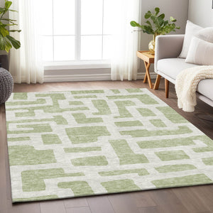 Homeroots 3' Artichoke Green Abstract Area Rug - Stylish, Washable Indoor-outdoor Design For All Spaces 3' X 5' Polyester 593816