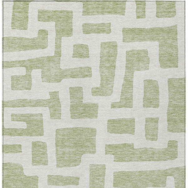 Homeroots 3' Artichoke Green Abstract Area Rug - Stylish, Washable Indoor-outdoor Design For All Spaces 10' X 14' Polyester 593821