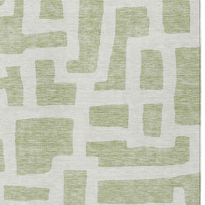 Homeroots 3' Artichoke Green Abstract Area Rug - Stylish, Washable Indoor-outdoor Design For All Spaces 10' X 14' Polyester 593821
